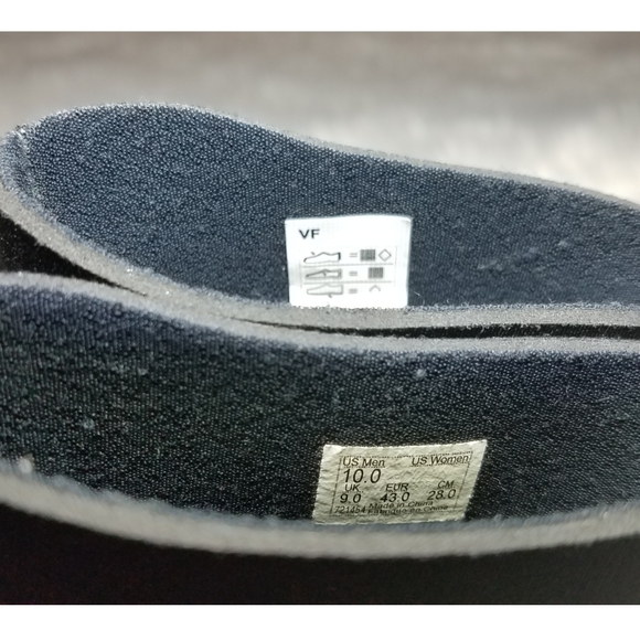 SOLD|NWT|Vans 3mm Surf Hi Boots - Picture 5 of 7